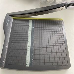 Swingline Paper Cutter, Guillotine Trimmer